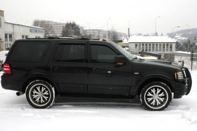 FORD Expedition